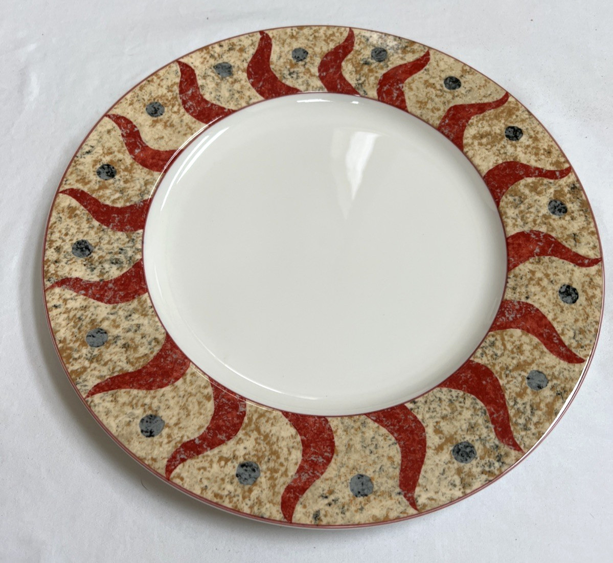 Sasaki DELPHI Plate Round Serving Platter 12" Loretta Agroe Design