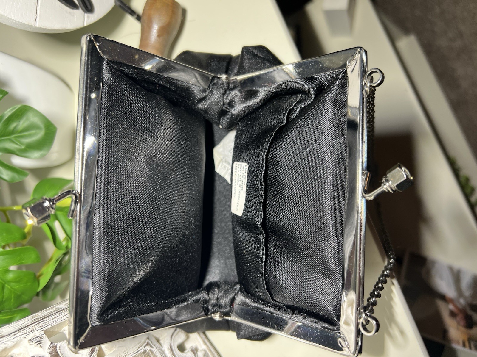 Small Hand Bag Black - image 5