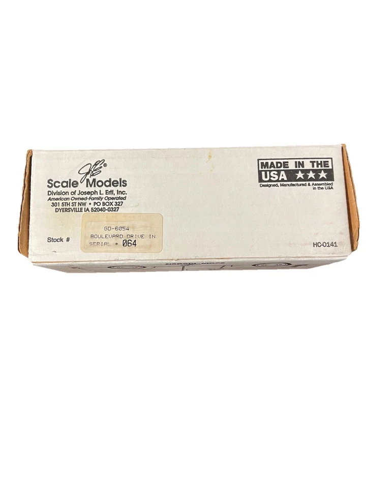 Ertl Die Cast Bank Boulevard Drive en 1940 Panel Van Bank Foto 4 de 4