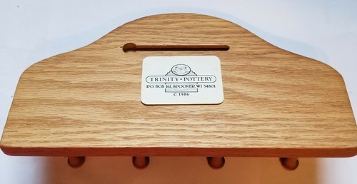 Trinity Pottery House Plaque on Wooden Wall Mount Key Holder - Picture 4 of 6