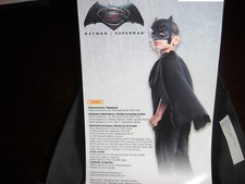 Batman Cape and PLASTIC Mask SET ONE SIZE FITS MOST COSTUME KIT DARK KNIGHT