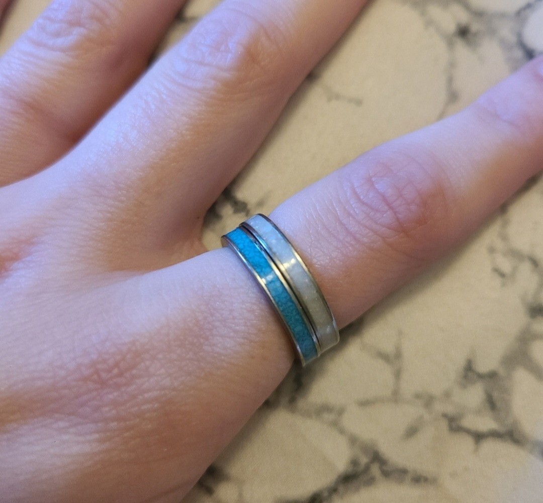 Size 6 Two Stackable Rings - image 11