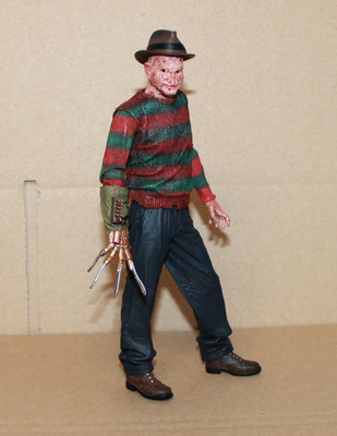NECA Freddy Krueger Freddy's Dead The Final Nightmare On Elm Street Figure Figur
