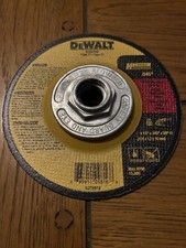 DeWalt DW8424H 4-1/2" x .045" x 5/8"-11 Metal Cutting Wheel