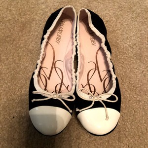 sam & libby flat sandals