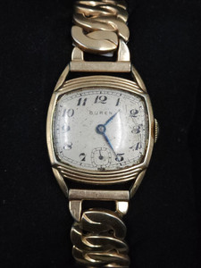 Montre Bracelet Buren Mécanique Vintage - Boîtier Doré 34mm - Mouvement Manuel - Cadran Blanc