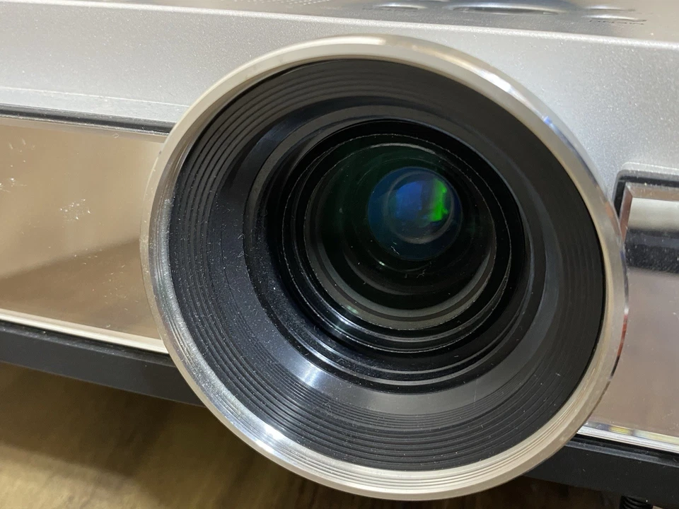 Panasonic PT-AE200E LCD Projector, Silver, Used, 363H Lamp, EU Plug, Cables - Image 3 of 4