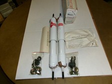 2 Two Kyb Gas-a-just Rear Shock Kg4212 Shock Absorbers Both For 60 2 Two Kyb Gas-a-just Rear Shock Kg4212 Shock Absorbers Both For 60