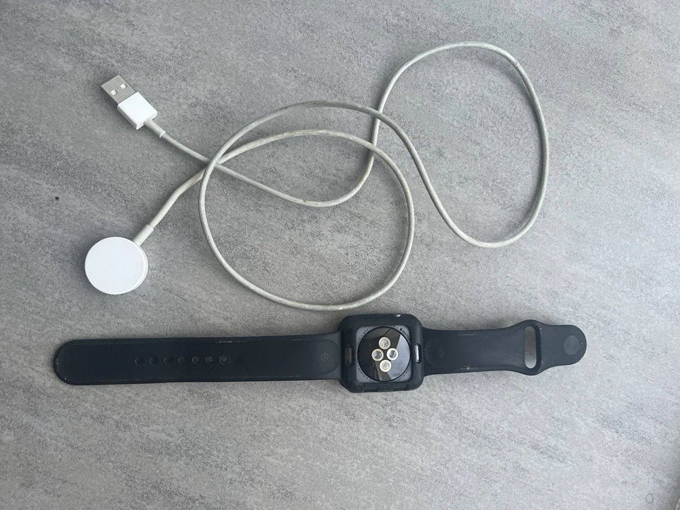 apple watch serie 3 - Photo 3/4