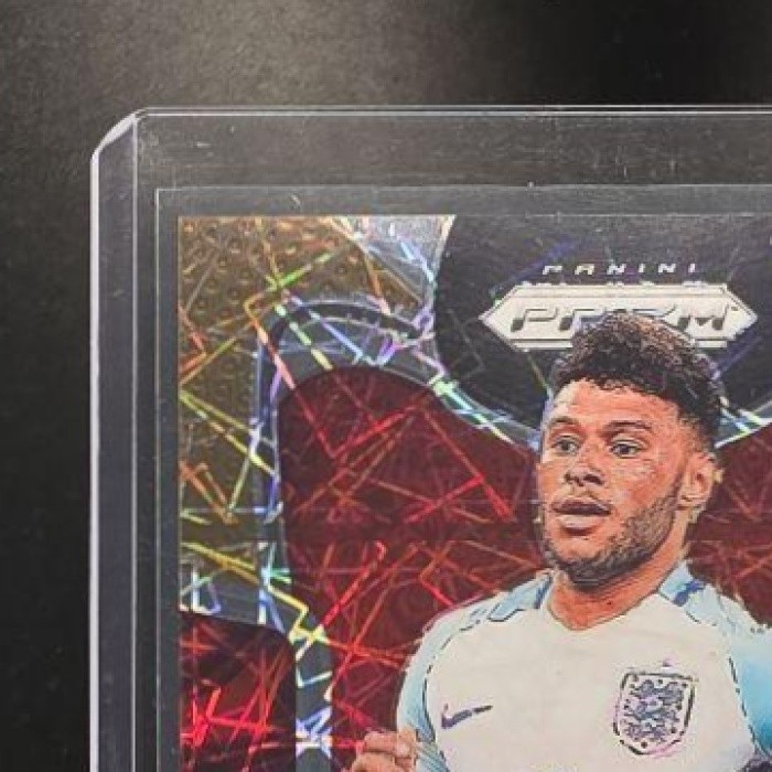 Alex Oxlade-Chamberlain 2018 Panini Prizm World Cup Soccer #63 Gold Lazer /15 view 3