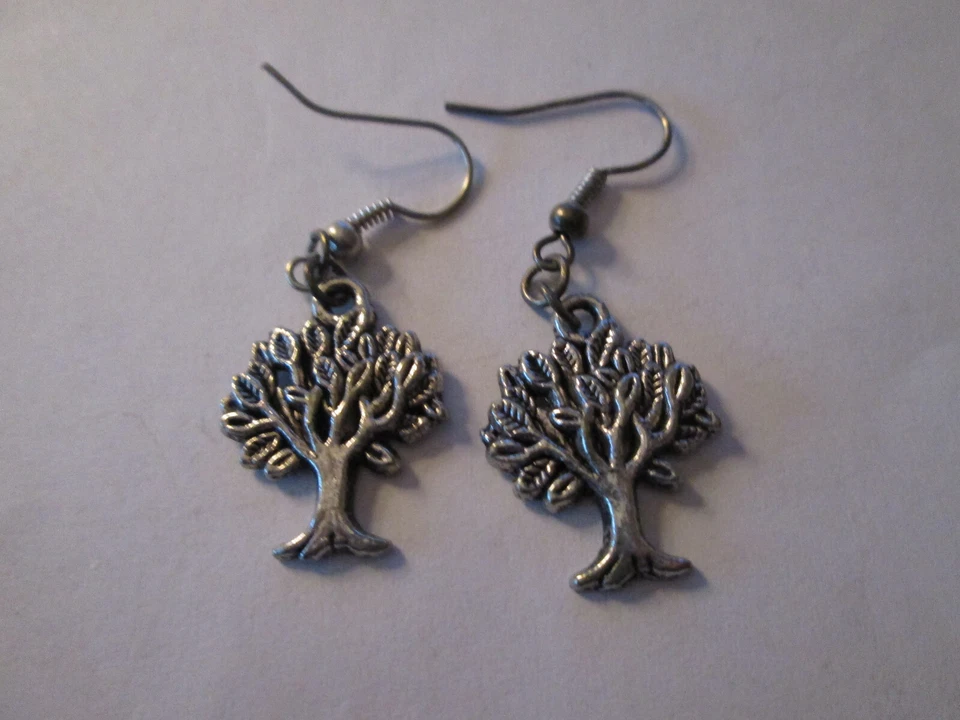 Boucle d'oreille " Arbre de Vie ",en métal argenté,Neuve! - Photo 1/1