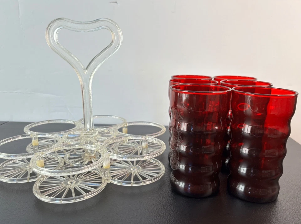 DE COLECCIÓN ANCHOR HOCKING TWIRLY WHIRLY 6 VASOS ROJO RUBÍ LUCITE Y PLÁSTICO CADDY Foto 4 de 4