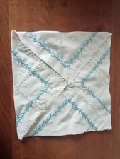 Wunderbares besticktes T&auml;schchen Taschentuchbeh&auml;lter Tasche Handarbeit 23x23 cm