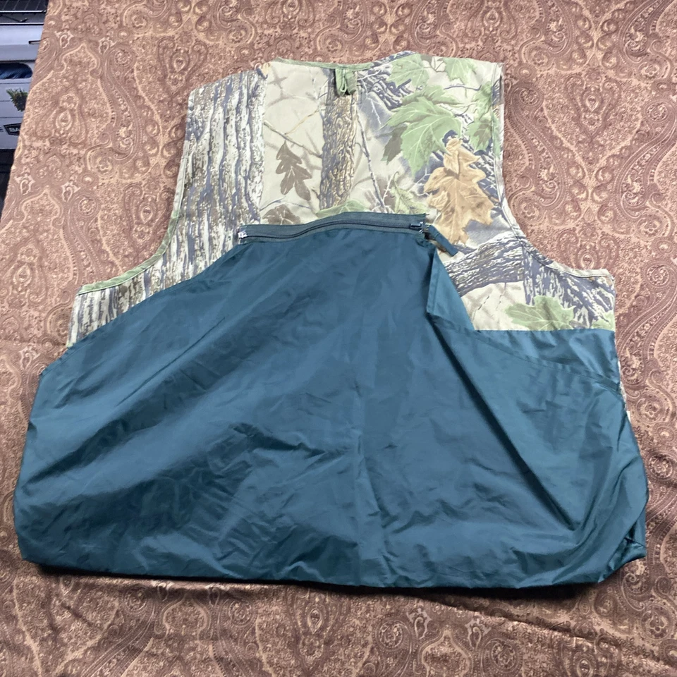 Vintage SafTbak Realtree Camo Duck Hunting Vest Size XXL Chore Pocket Cargo - Image 2 of 4