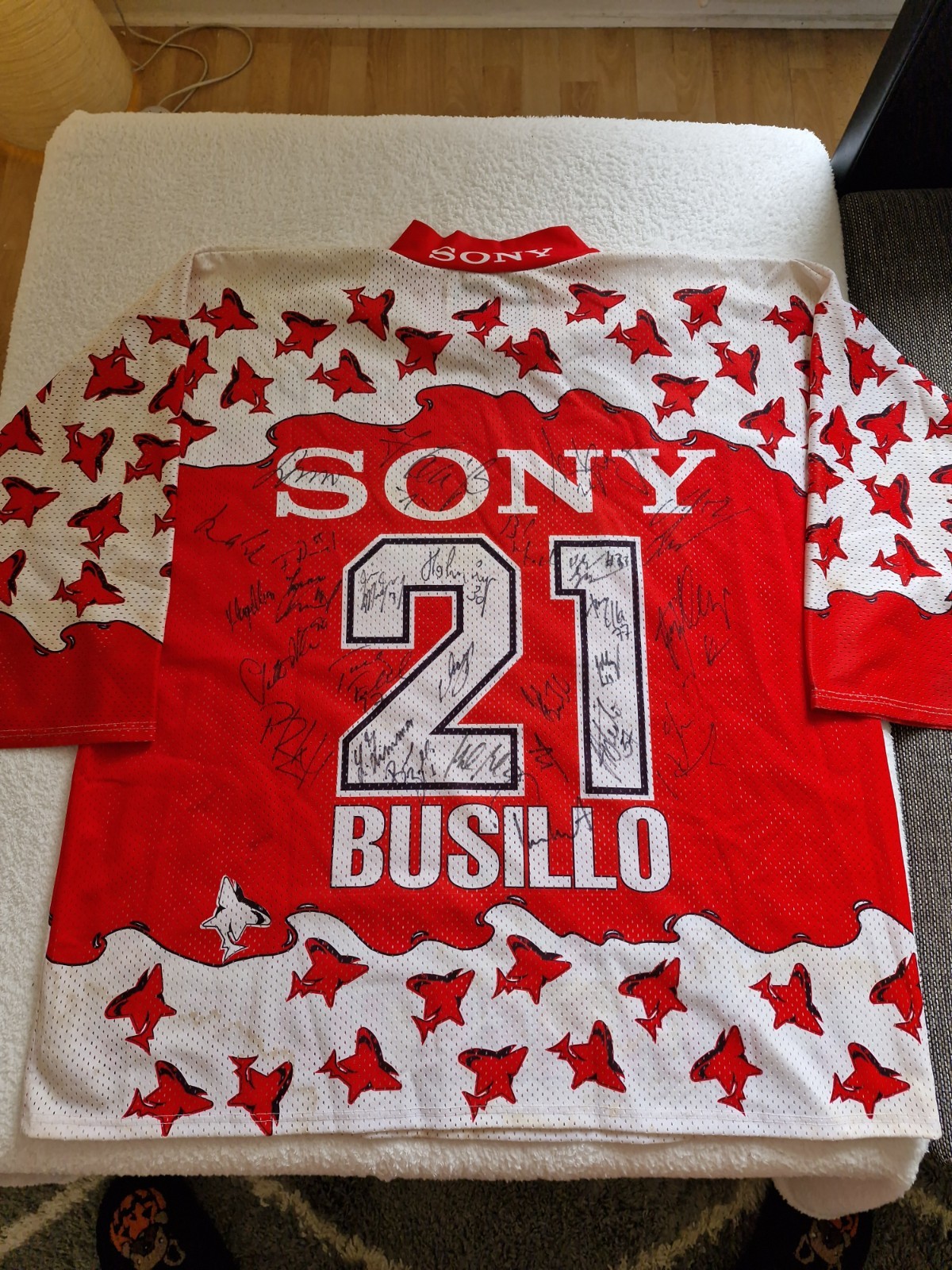 Bild 1 von 12