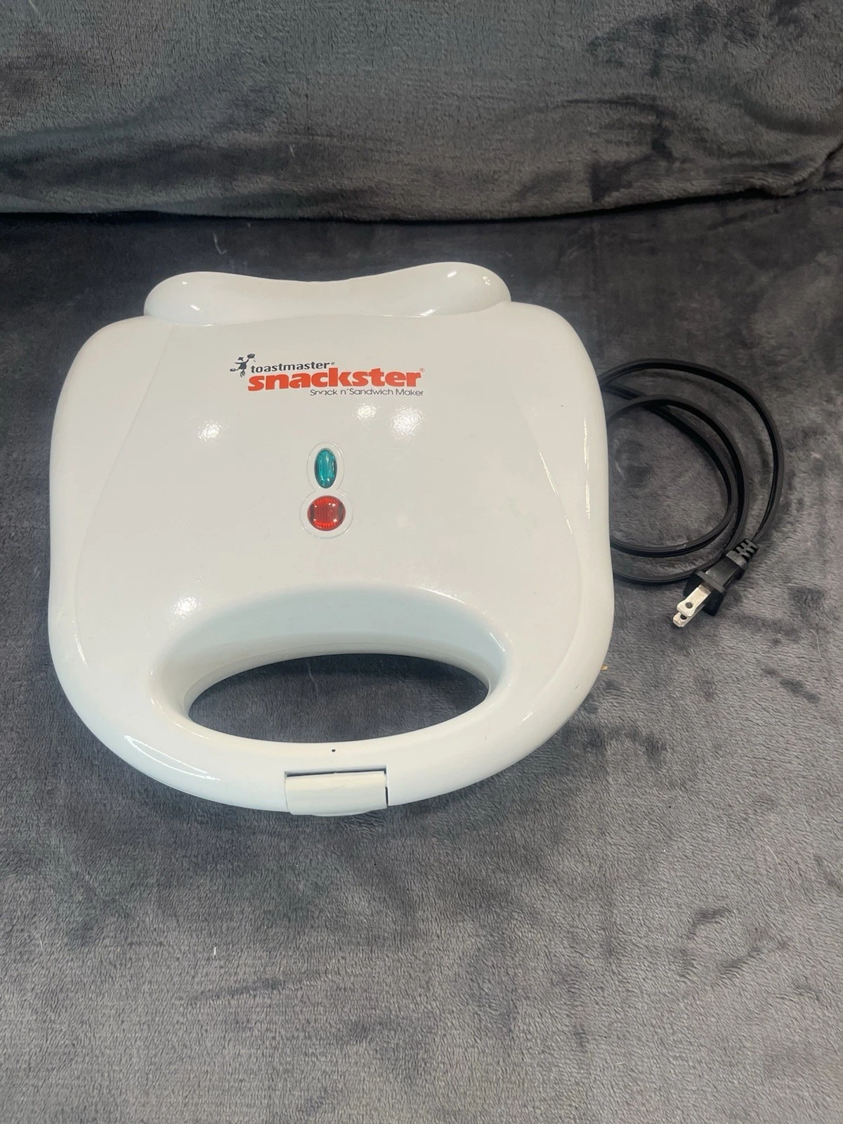 Toastmaster Snackster Snack N Sandwich Maker TSM2SAN Electric Sandwhich Press
Opens in a new window 