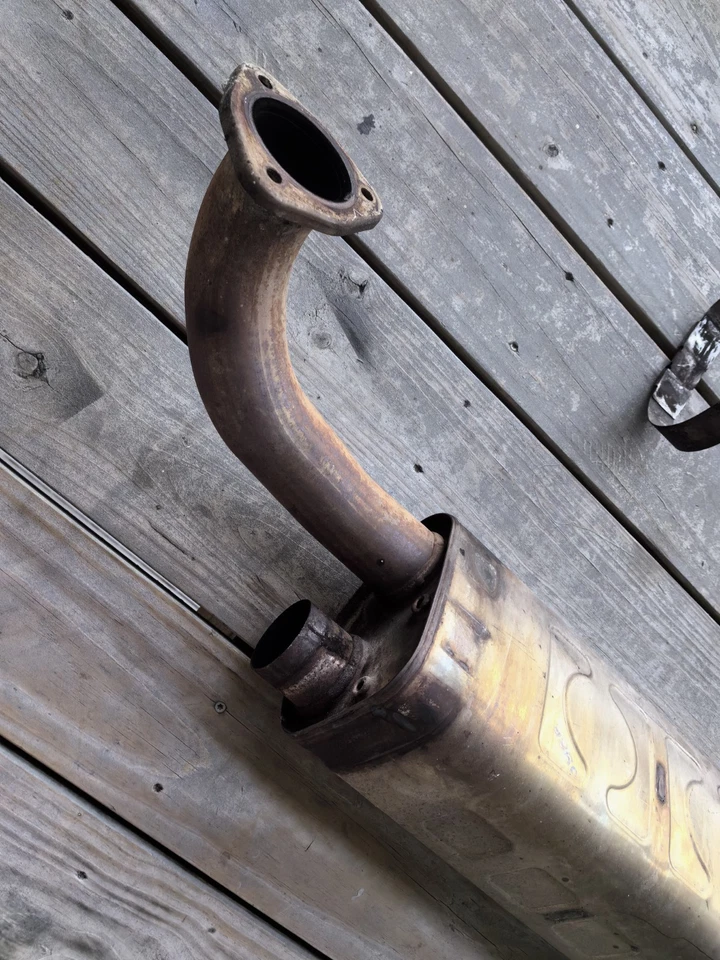 09-12 Porsche 997 911 Carrera Silenciador de escape central delantero OEM usado Foto 3 de 4