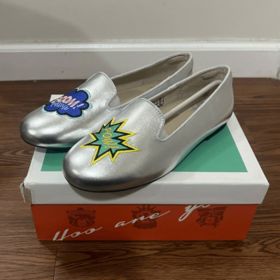NIB HOO Silver Metallic Boom POW Boom Slip On Flats Size 6 US / 36 EU