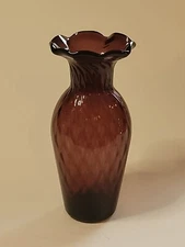 10" Amethyst Purple Blown Art Glass Flower Vase Diamond Pattern Ruffle Edge