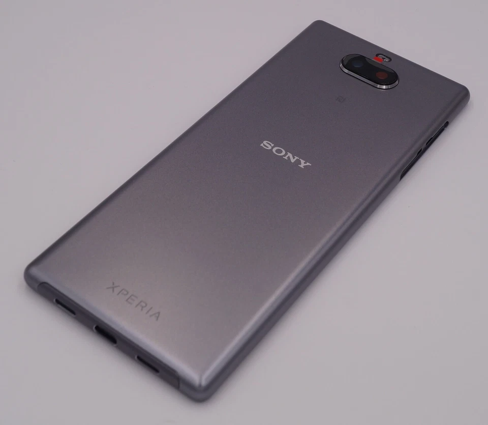 Originale Sony Xperia 10 Plus I3223 Custodia Copertura Posteriore Argento - Immagine 3 di 4