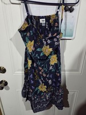 Old Navy Womens Medium Smocked Dress