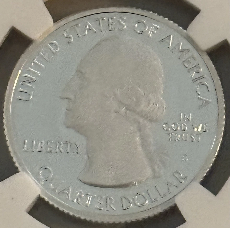 2010-S SILVER 25c YELLOWSTONE N.P. PF 69 ULTRA CAMEO. - Image 4 of 4