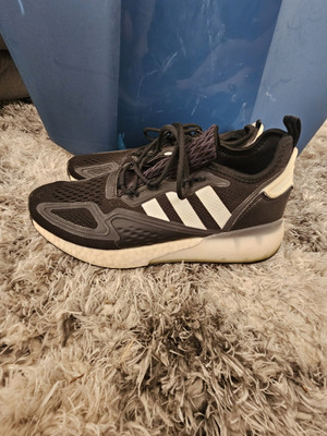 Adidas Originals ZX 2K Boost Sneaker Womens 9 Black Running Shoes Sport H00102