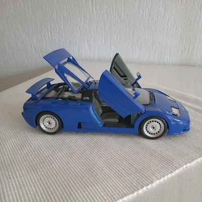 Burago Bugatti 11Gb   1991- Modellauto 1:18 ohne OVP - aus Sammlung,Blau 