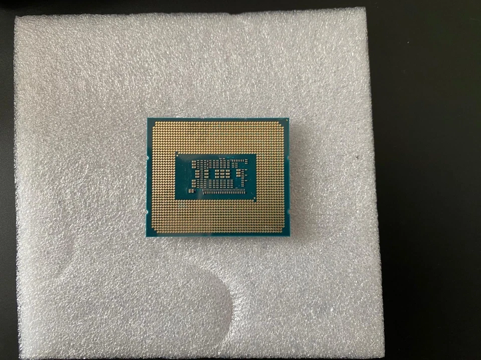 INTEL CPU SIX-CORE I5-12400F 2,5GHZ 7.5MB CACHE SOCKET 1700 + Dissipatore - Immagine 2 di 4