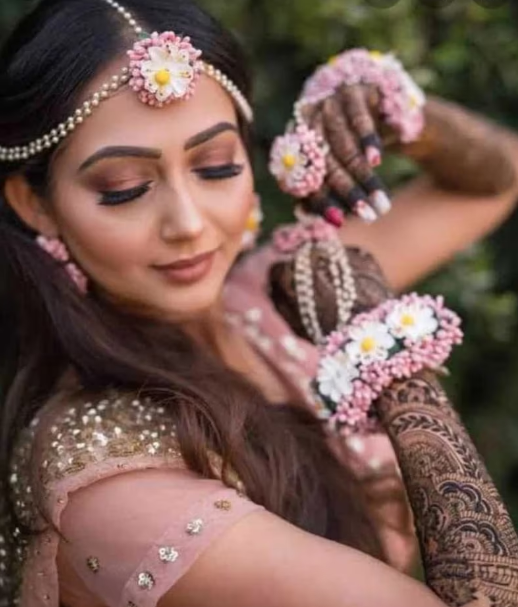 real flower jewellery, haldi ceremony jewellery, floral jewellery, bridal  haldi