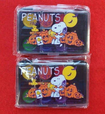 Lot of 2 Peanuts Halloween Paint Set Snoopy Woodstock 6 Watercolor Non-Toxic NEW