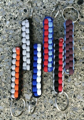 Auto Farben Paracord Schlüsselanhänger Strumpf Füller Geschenk Weihnachten - Handarbeit in UK