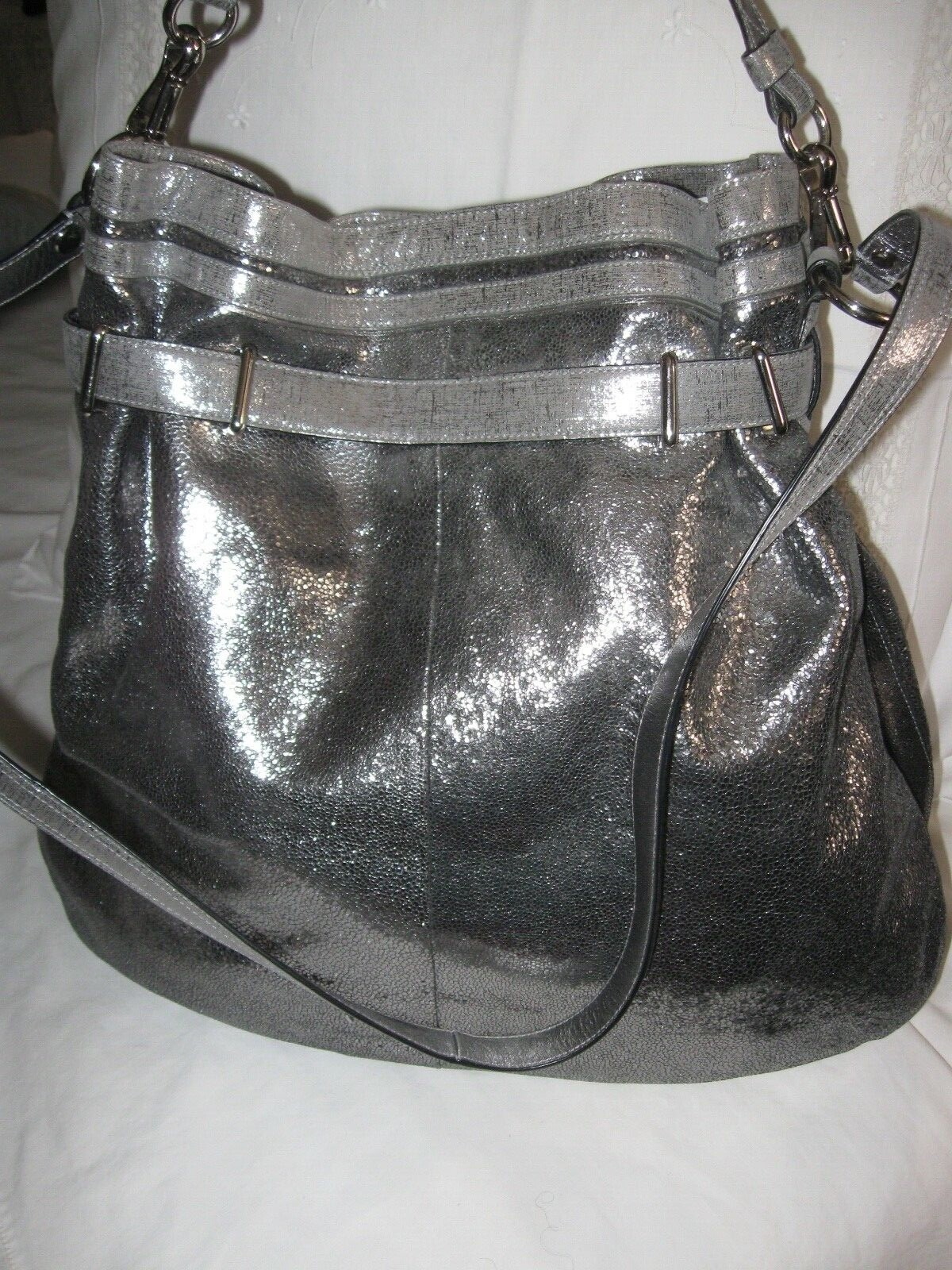 COACH 15038 BEAUTIFUL FINISH SILVER METALLIC CRACKLE… Gem