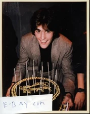 MATT DILLON  8X10 PHOTO B7616