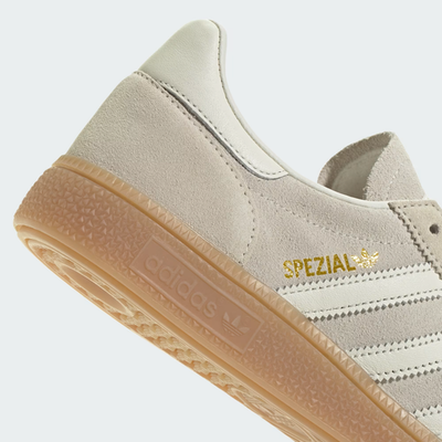 JP6687 adidas Originals Handball Spezial Cream White Off White Gum