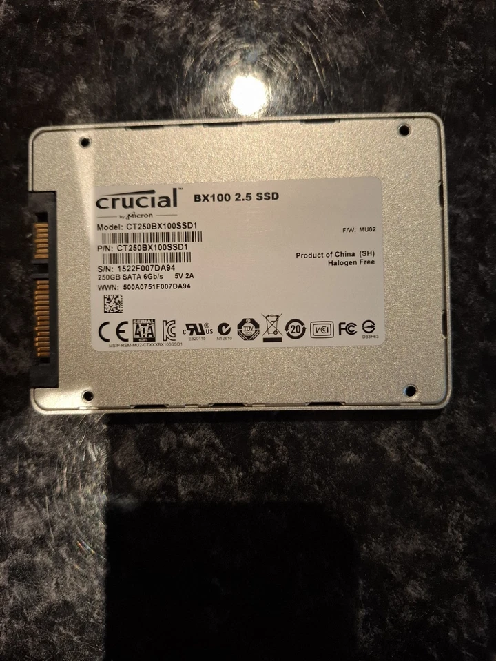 Crucial BX100 250GB,Internal,6.35 cm (2.5") (CT250BX100SSD1) Internal SSD - Image 3 of 3