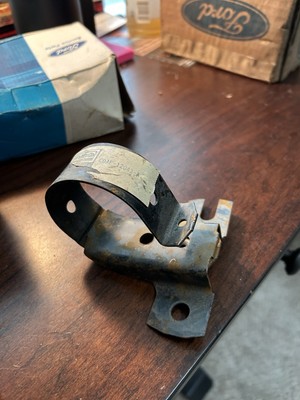 1958-1972 Concours Mustang Galaxie Bronco Falcon COIL MOUNT C0AF-12043-A NOS USA