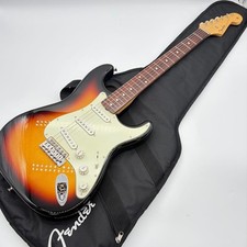 Guitarra Eléctrica Fender TRADNL II 60s Stratocaster Buen Estado