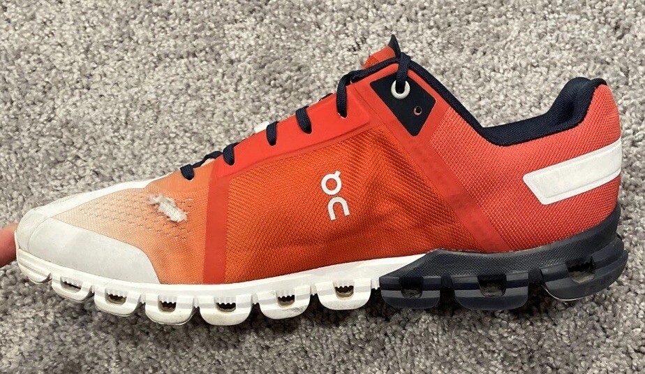 On Cloud Cloudflow 3 Mens Size 12 Red White “Rust Eclipse