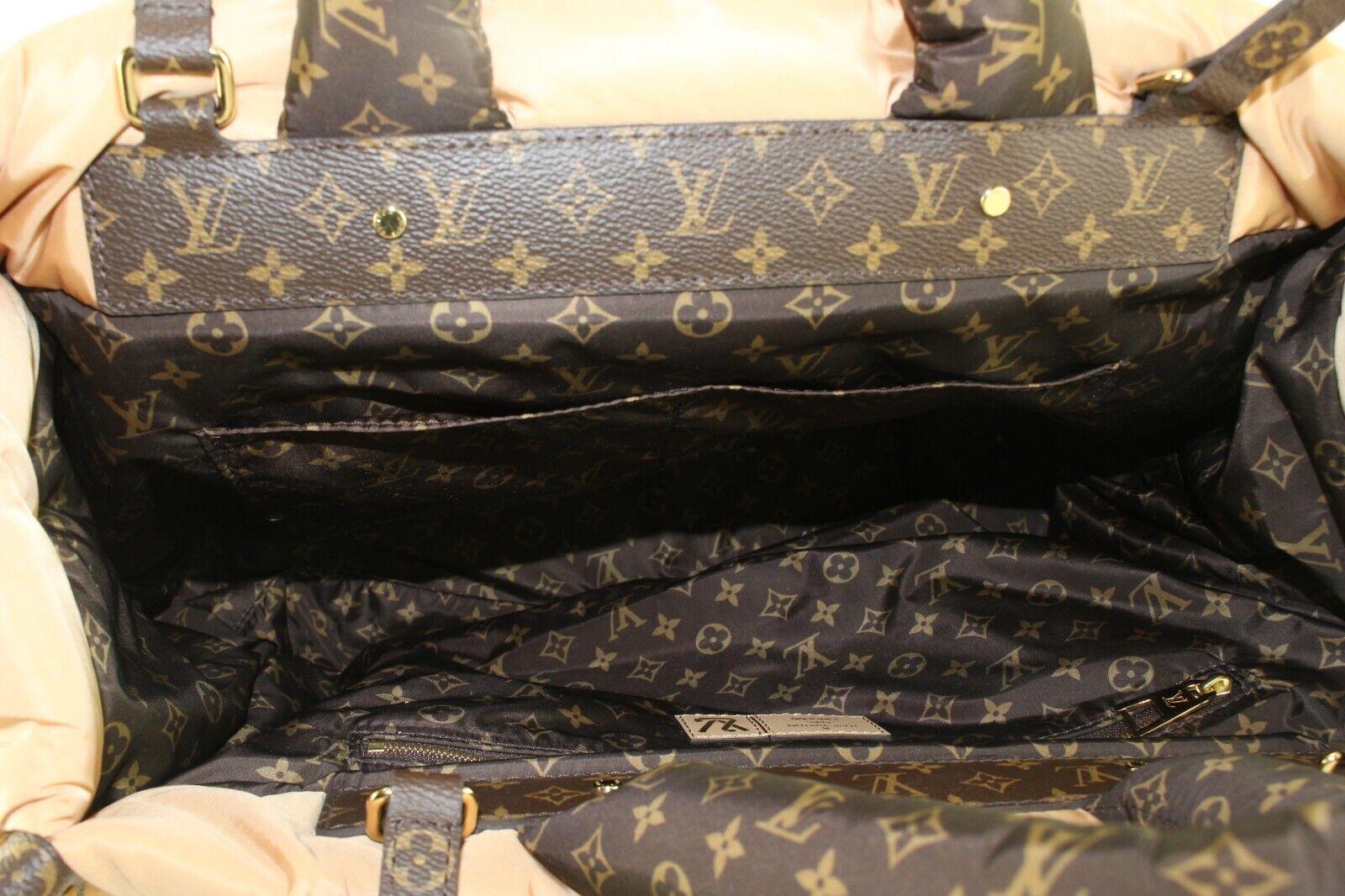 高仿精品包Louis Vuitton M45320 Onthego 大號手袋手提包老花尺寸： 41x34x19cm 