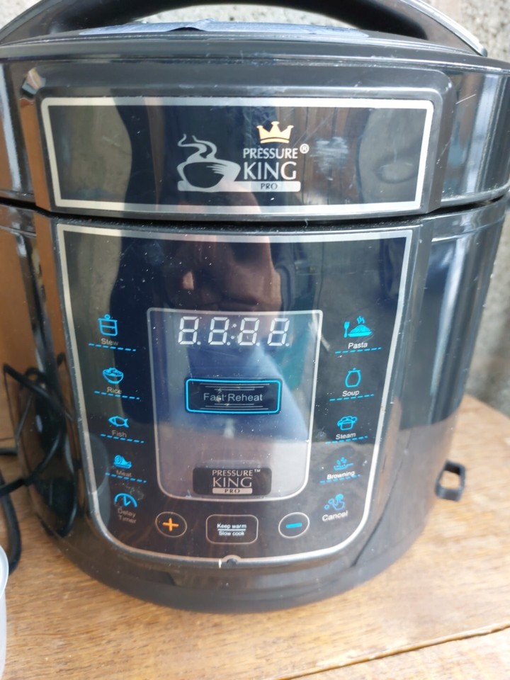 Pressure King Pro Electric Pressure Cooker 5L Multicooker Black SC40SA