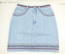 VTG Denim Skirt Size 10 Light Wash Retro Pockets Crossroads Embroidered Beaded