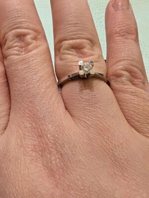 Frauen Luxus Ring ZEN 1164223 Weißgold (14 Karat) mit 1 Brillant (0,20 ct.) 53
