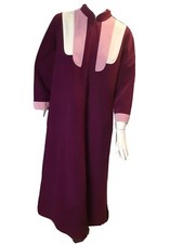 Vintage 70s Misses Robe MW JCPenney Plum - White - Pink Size 12