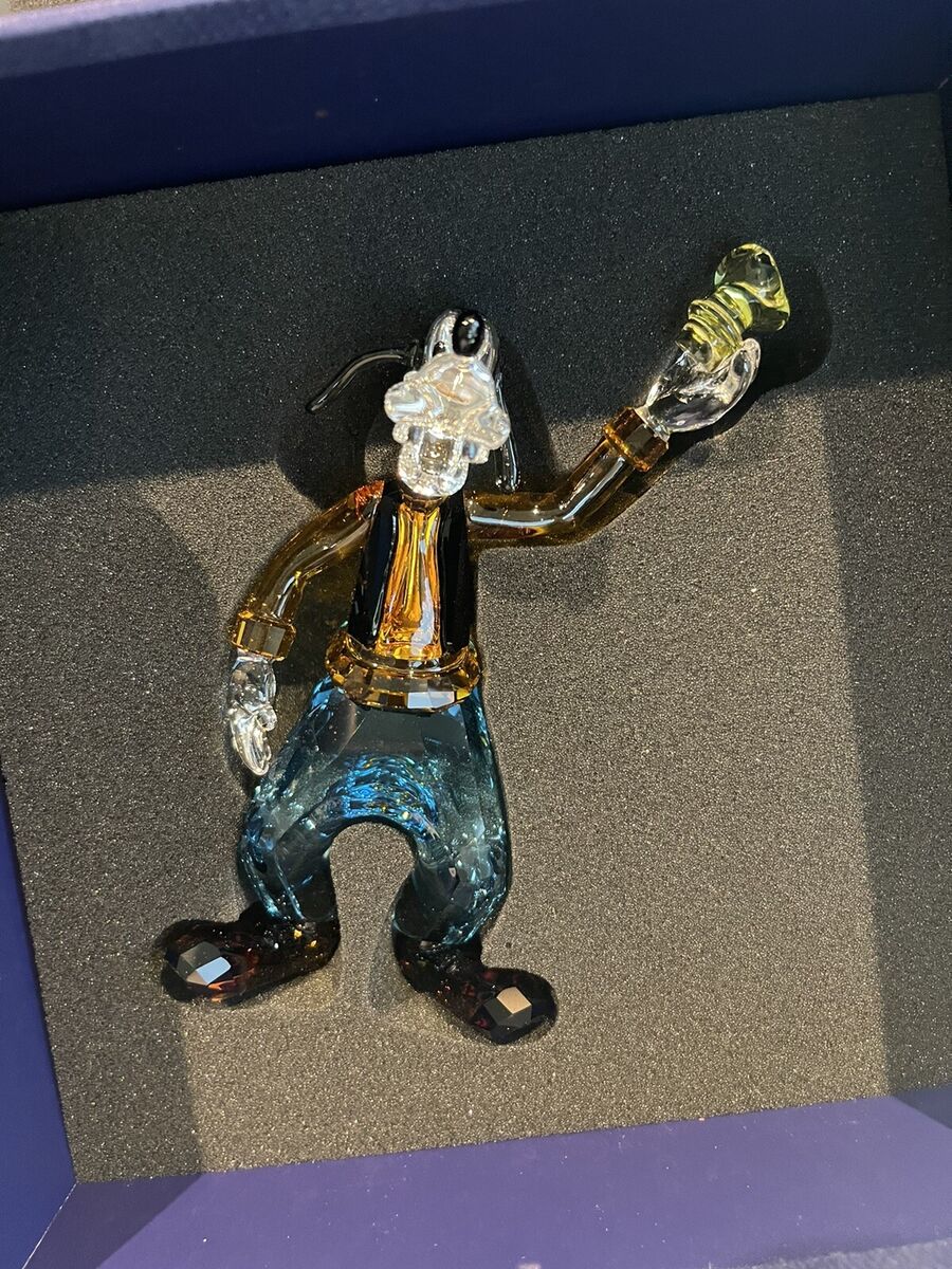 Swarovski Crystal Disney Figurine Goofy COLOUR NIB #5301576 Swarovski Crystal Disney Figurine Goofy COLOUR NIB #5301576