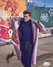 Ethan Cutkosky "Shameless" AUTOGRAPH Signed Autographed 8x10 Photo ACOA