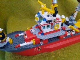Lego City Fire Boat For FireFighters 7207 Looks New MOD Fast Shipping