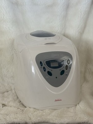 Sunbeam 005891-000-000 Programmable Bread Maker Machine - White