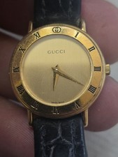 Vintage Gucci 3000.2L Gold Tone Dress Watch Quartz NON WORKING condition A2.
