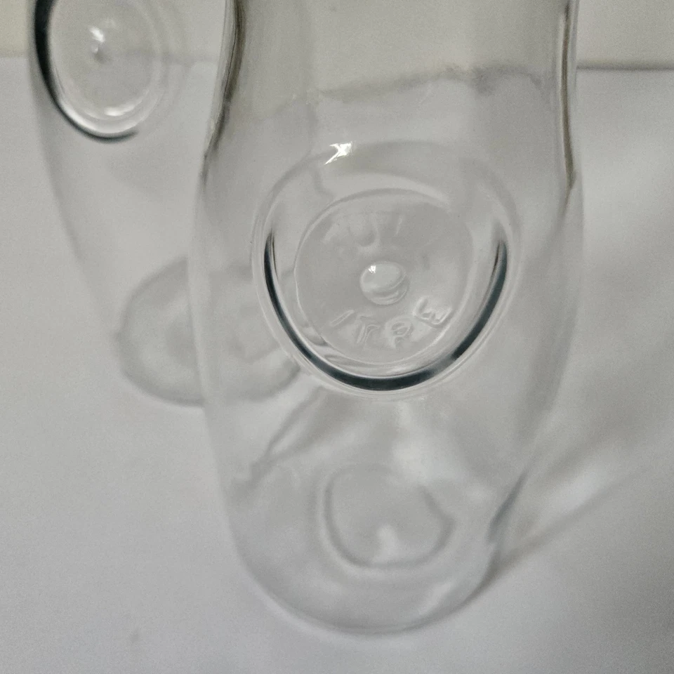 Anchor Hocking Carafes Clear Glass Liter Tall Set Of 2 With Lids - Image 2 of 2